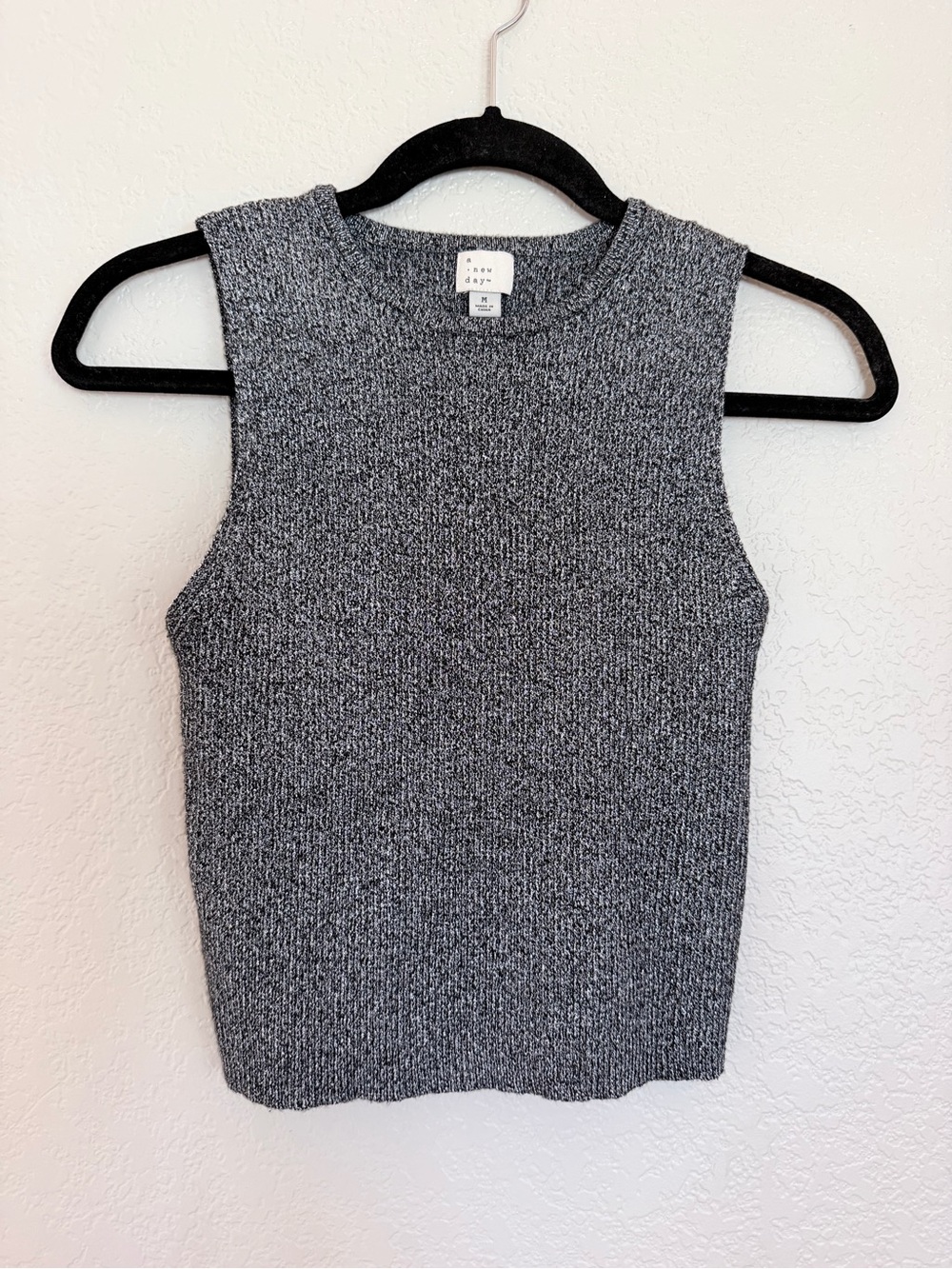 A New Day Gray Marled Ribbed Knit Crop Tank Top Sleeveless Size M